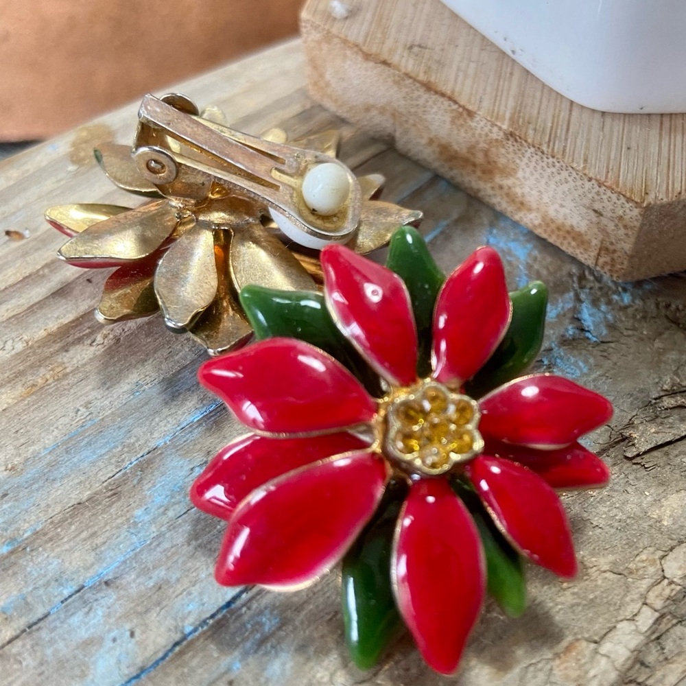 Vintage Clip On Earrings, Red and Green Poinsettia Flower Earrings